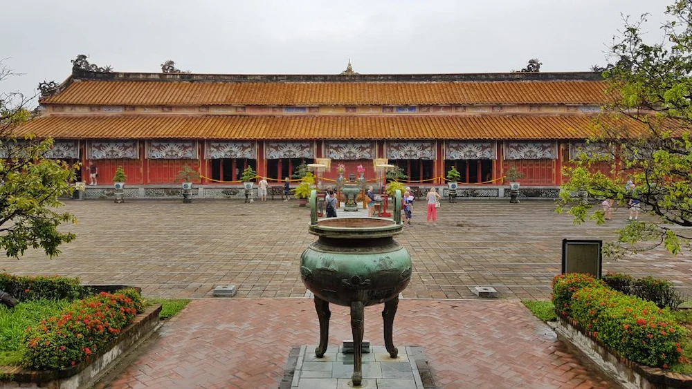 cite imperiale hue temple to