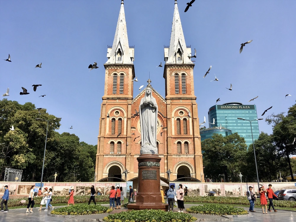 La cathédrale Notre-Dame de Hô Chi Minh-Ville