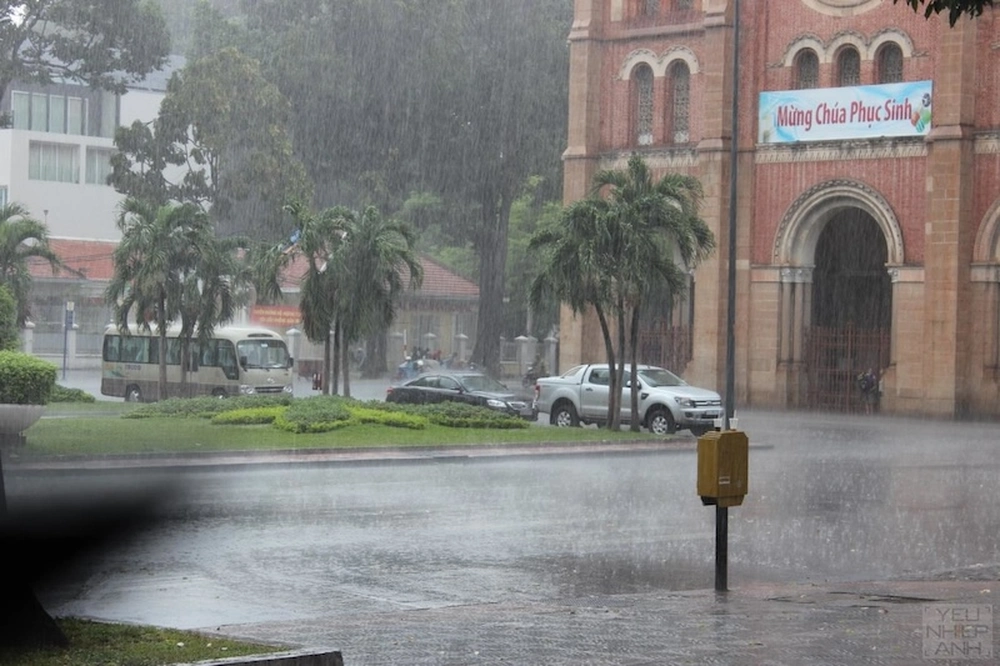 La saison des pluies à Saigon