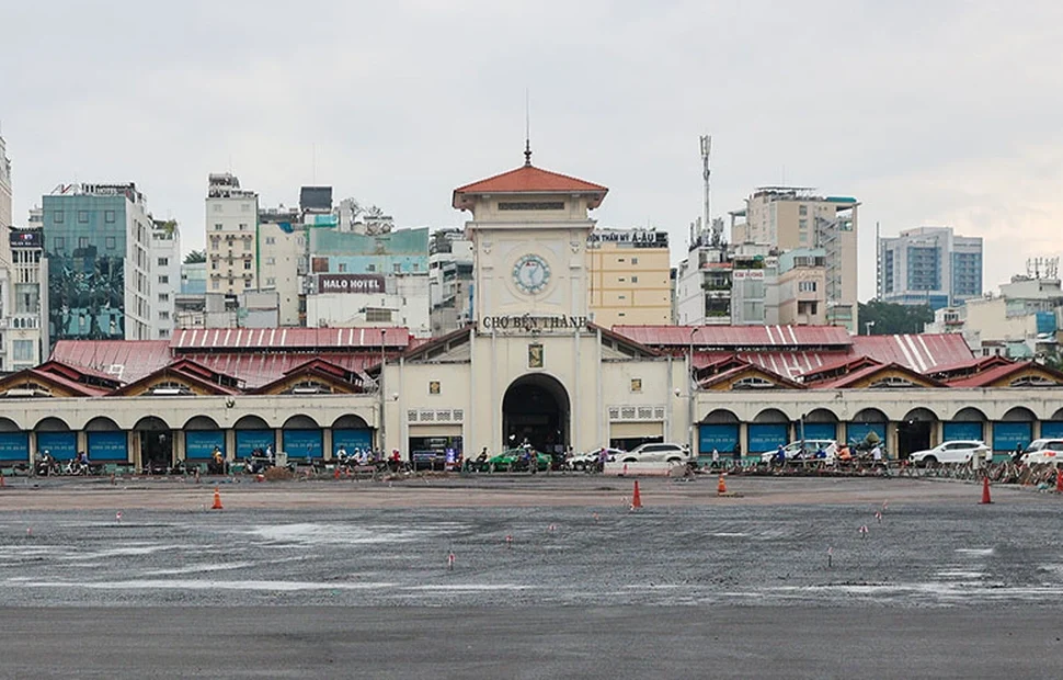 Le marché Ben Thanh aujourd’hui