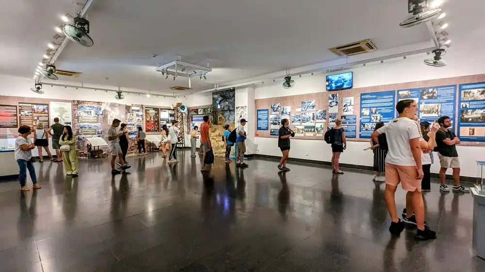Le musée de la guerre à Saigon aujourd’hui