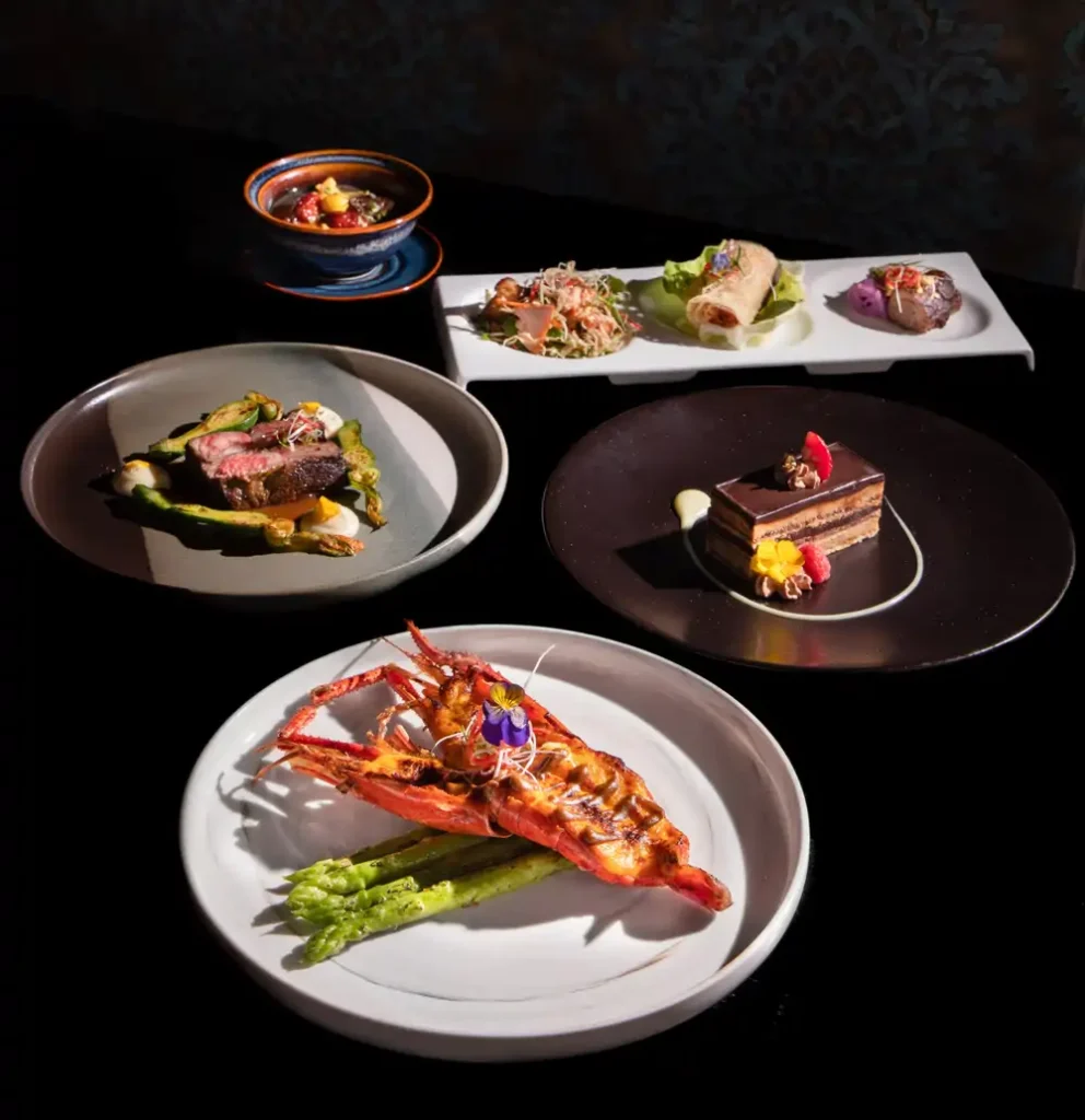 Plats de Vietnam House