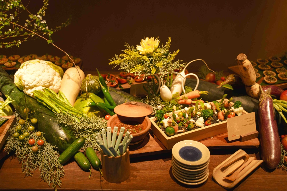 Plats de restaurant végétarien Hum Signature