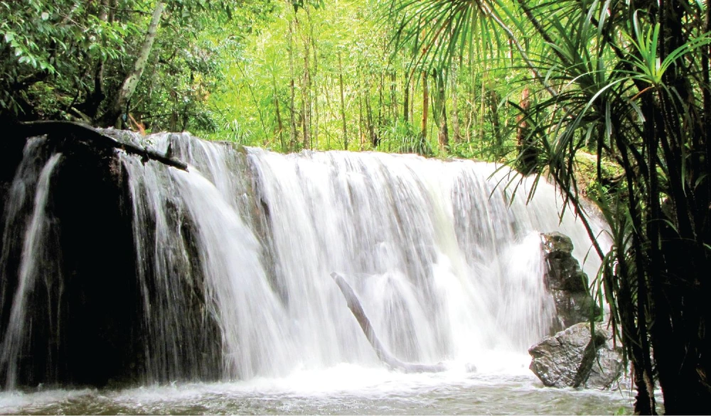 Site touristique de Suoi Tranh