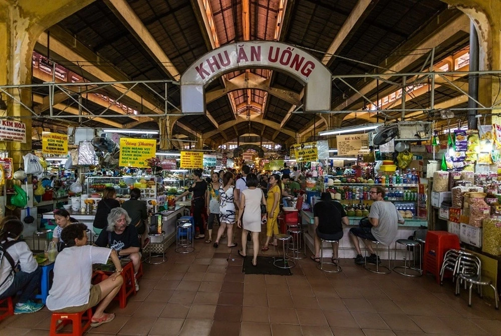 Stand de restauration du marché Ben Thanh