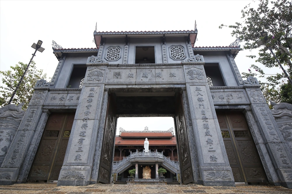 pagode sac tu khai doan 2_1000