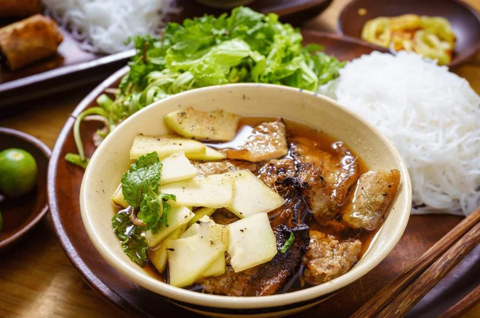 bun cha vietnam hanoi