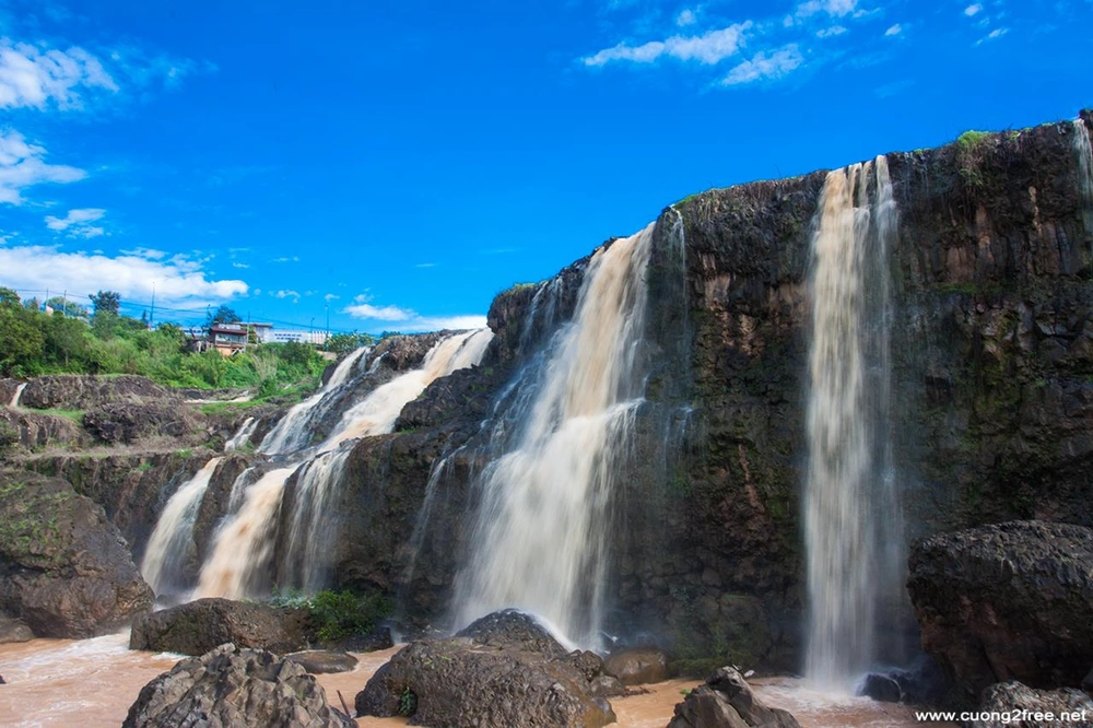 chute de lien khuong