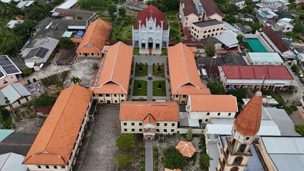eglise cai mon