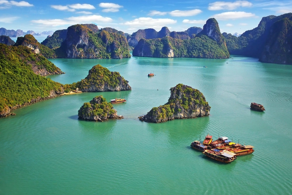 ha long vietnam
