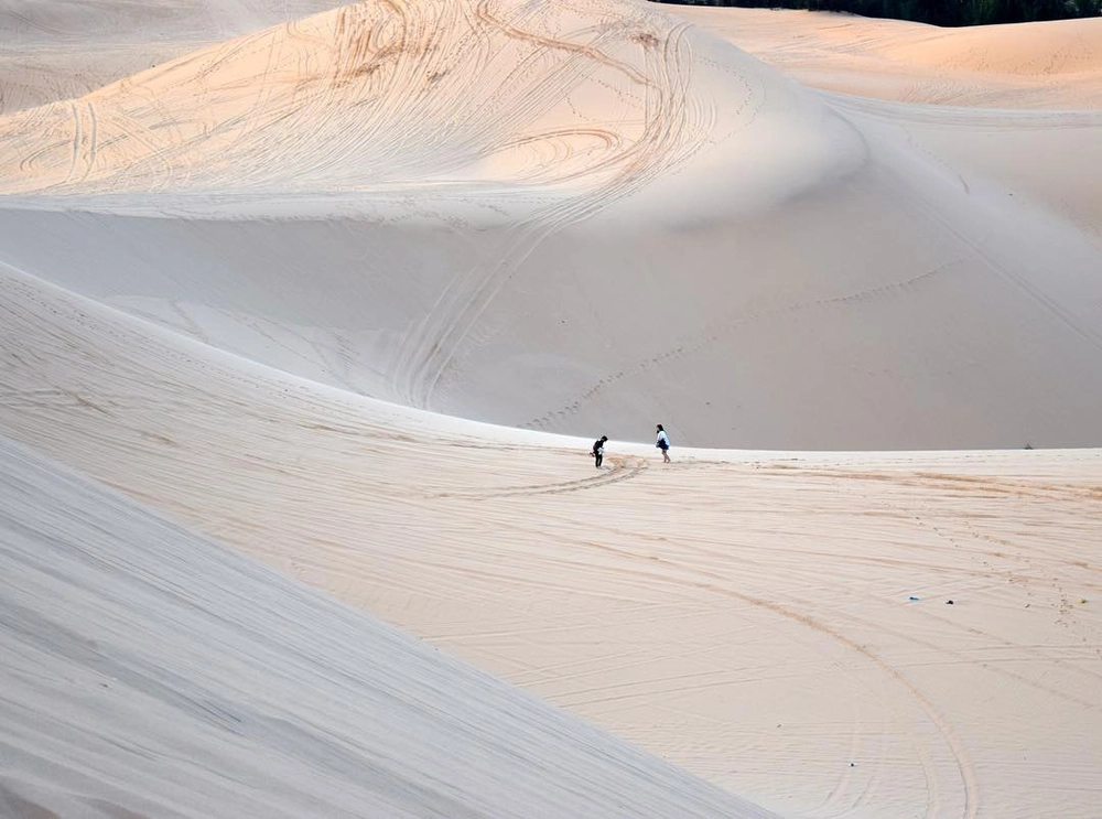 impressionnantes dunes blanches de mui ne
