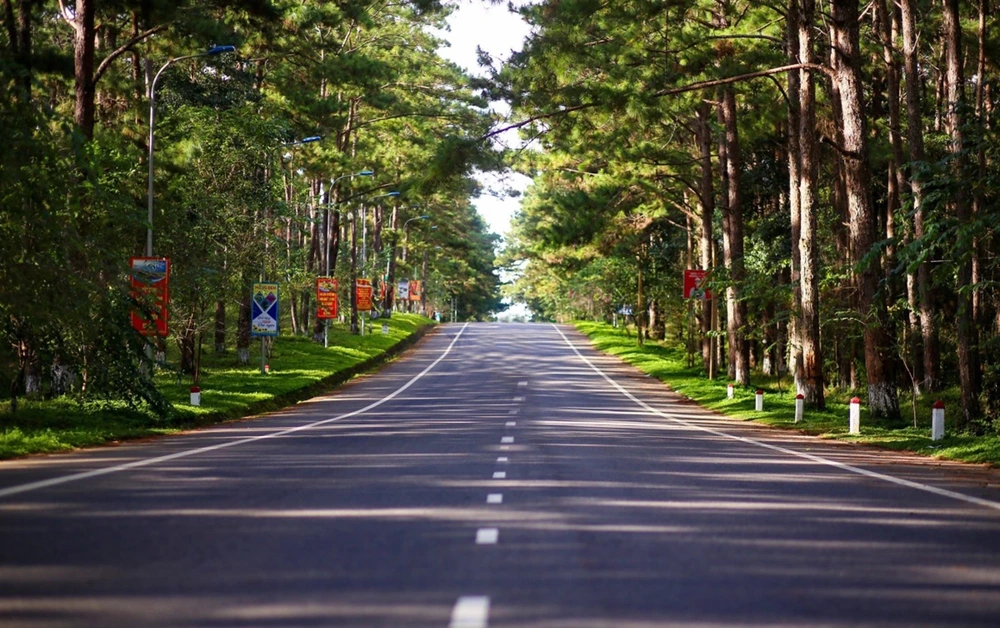 mang den vietnam kon tum