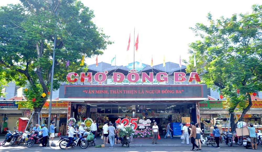 marche dong ba aujourdhui
