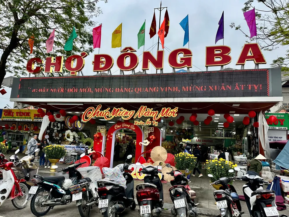 marche dong tet
