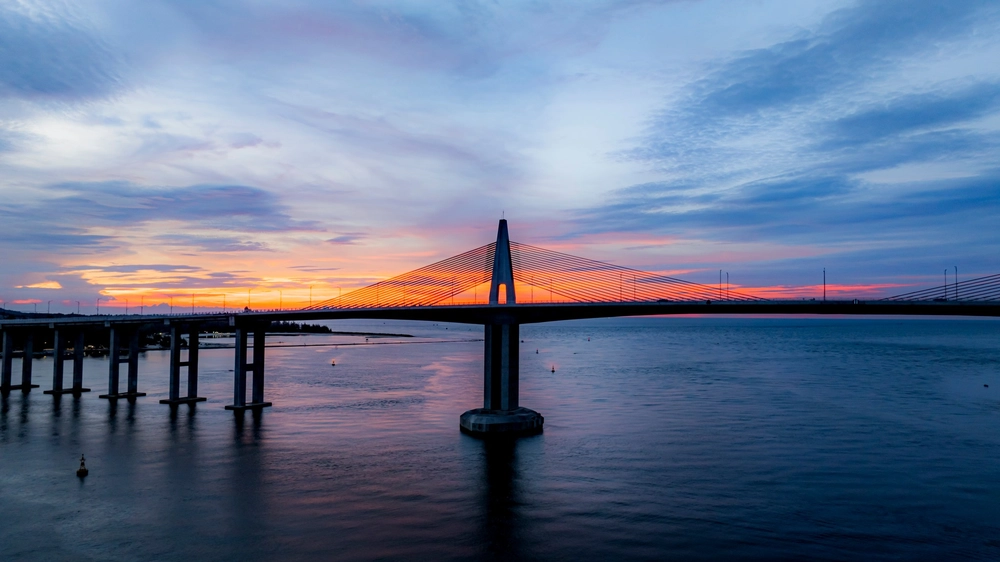 pont de thuan an hue