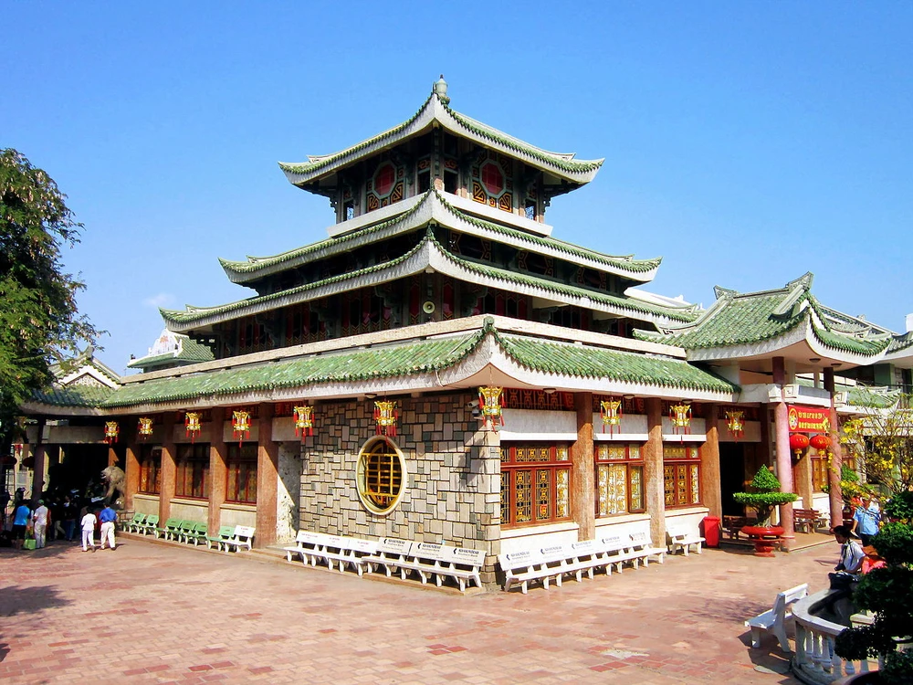 temple Ba Chua Xu an giang
