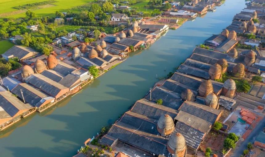 Poteries de Mang Thit Vinh Long: artisanat et fours traditionnels