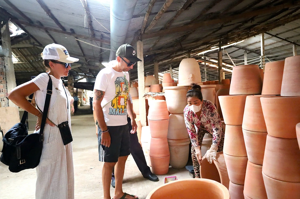 visiter un atelier de mang thit vinh long