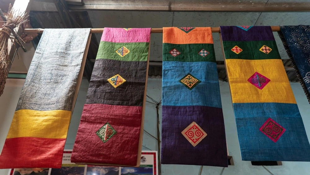 tissage lin hmong ha giang 10_1000